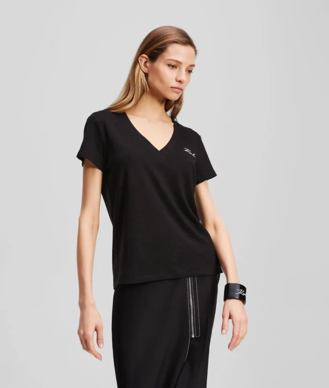 SIGNATURE V-NECK T-SKJORTE