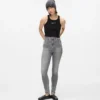 Skinny jeans med høy midje