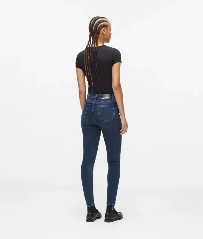 Skinny jeans med høy midje