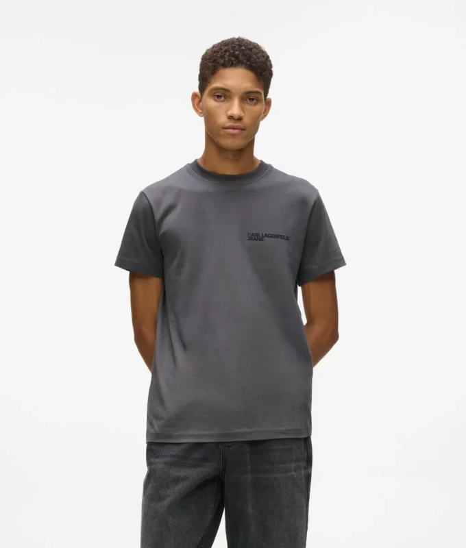 SLIM-FIT T-SKJORTE