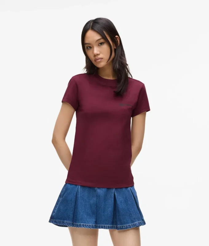 SLIM-FIT T-SKJORTE