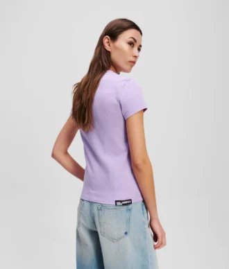 SLIM-FIT T-SKJORTE