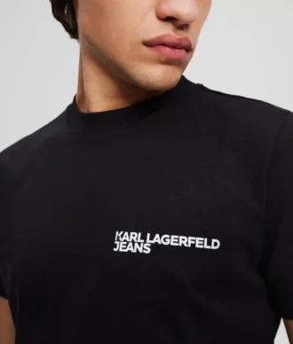 SLIM-FIT T-SKJORTE