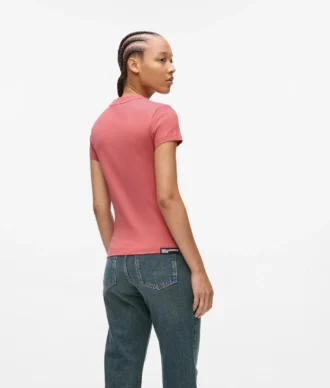 SLIM-FIT T-SKJORTE
