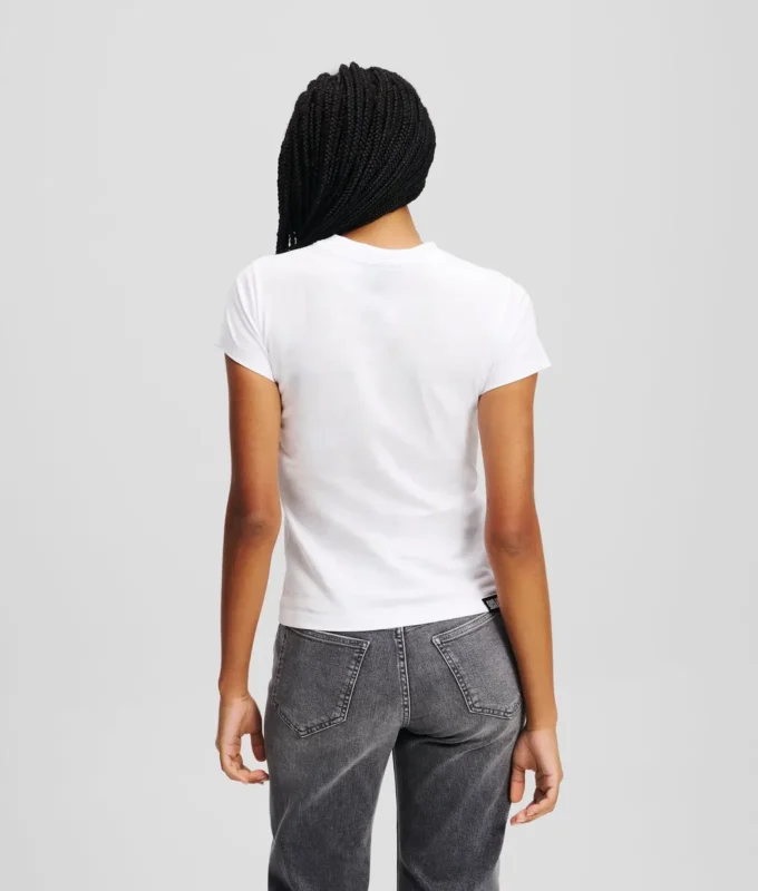 SLIM-FIT T-SKJORTE
