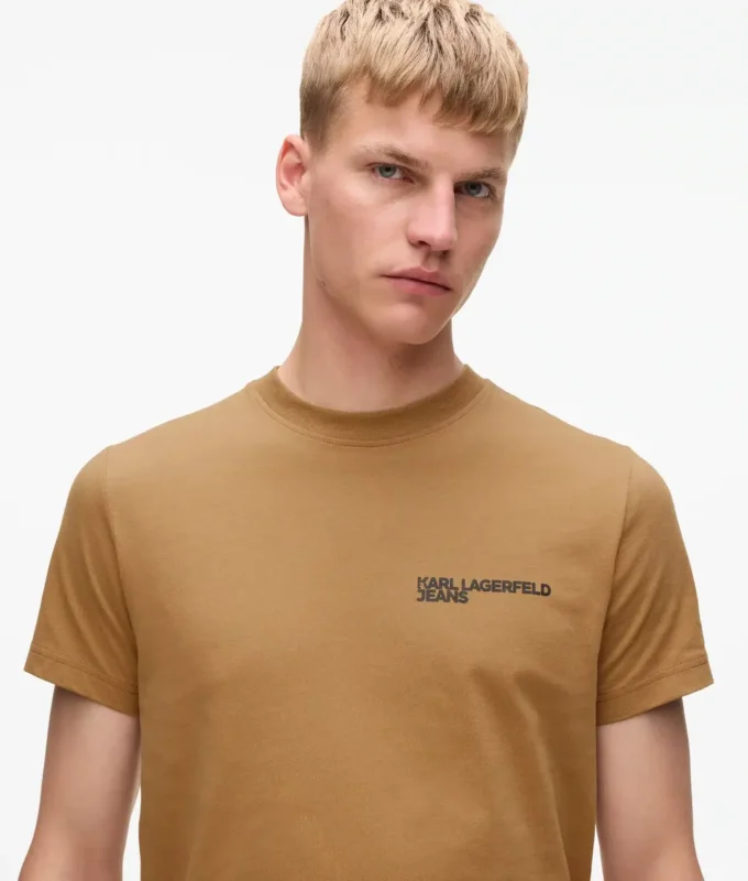 SLIM-FIT T-SKJORTE