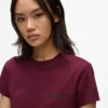SLIM-FIT T-SKJORTE