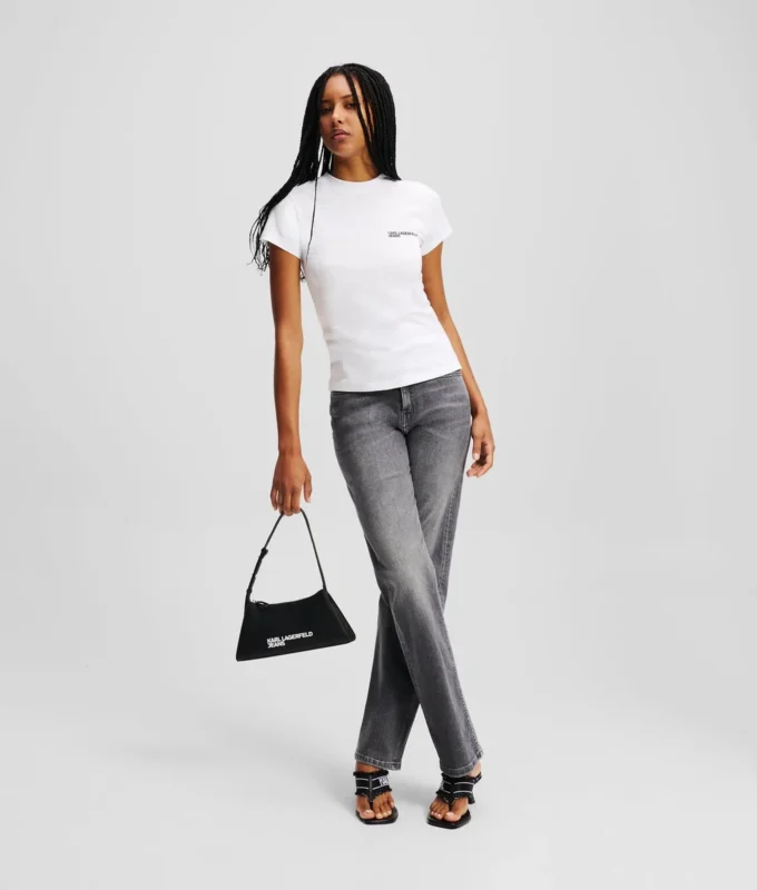 SLIM-FIT T-SKJORTE