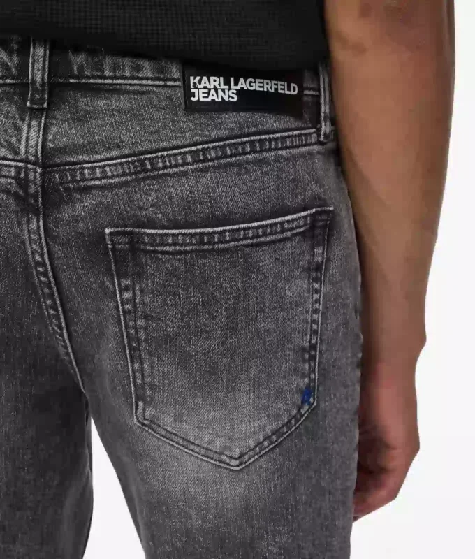 Slim jeans