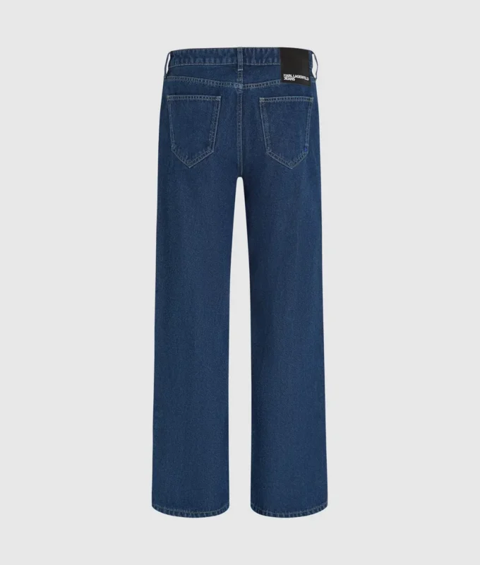 Slitte jeans med middels høy midje