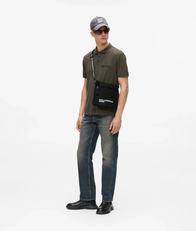 Smal crossbody-veske med logo