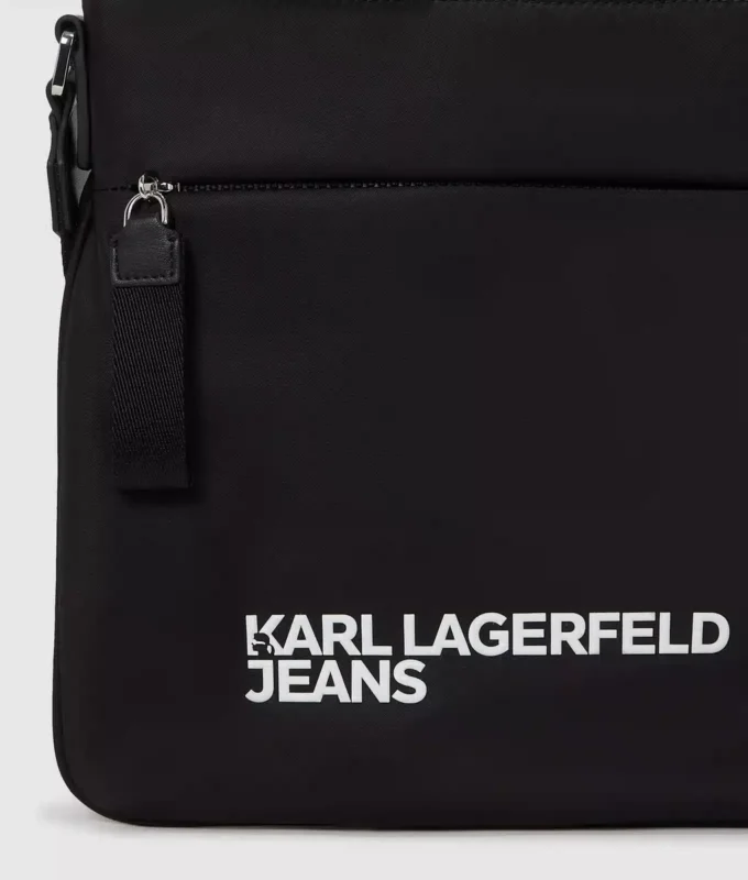 Smal crossbody-veske med logo