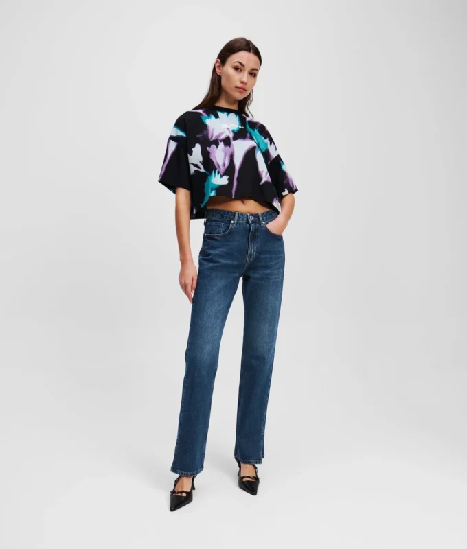 SPLIT-HEM HIGH-RISE STRAIGHT JEANS