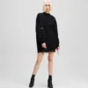SØT DRESS MED BLONDER