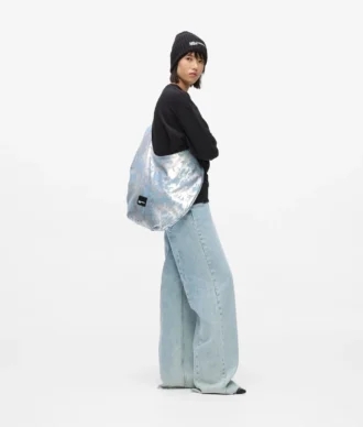 Stor, høyglanset denim-hobo-veske