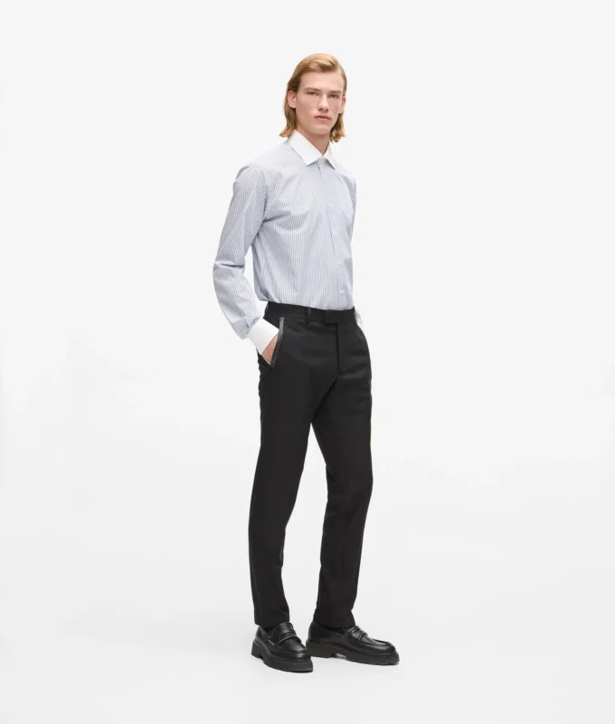 Stripet skjorte