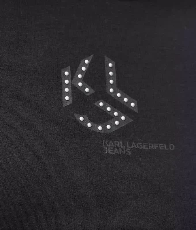 T-skjorte med monogram og nitter