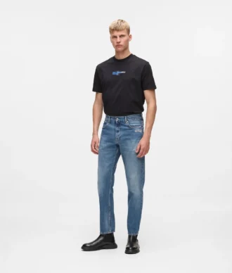 Tapered jeans