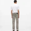 Tapered jeans