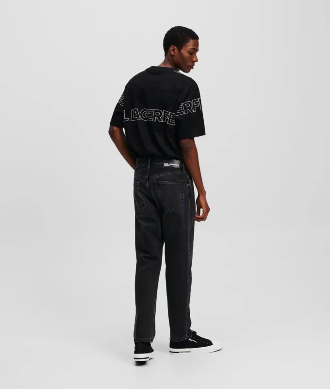 TAPERED JEANS