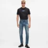 Tapered jeans