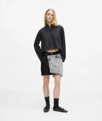 To-farget miniskjørt i denim