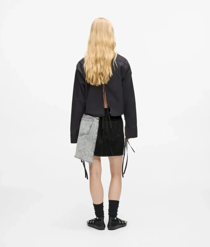 To-farget miniskjørt i denim