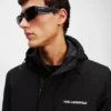 ULTRA LETT PARKA MED HETTE