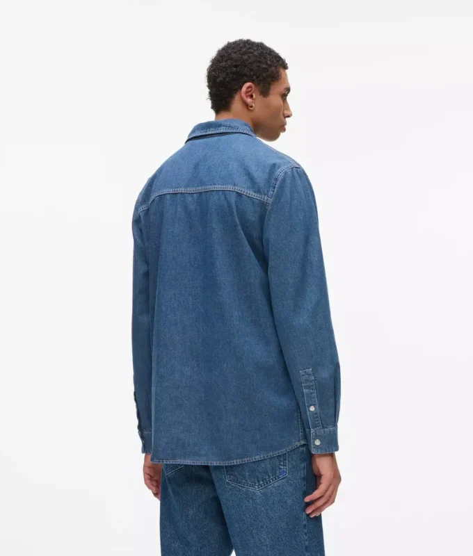 Vanlig denimskjorte