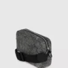 Vaskede denim crossbody-veske