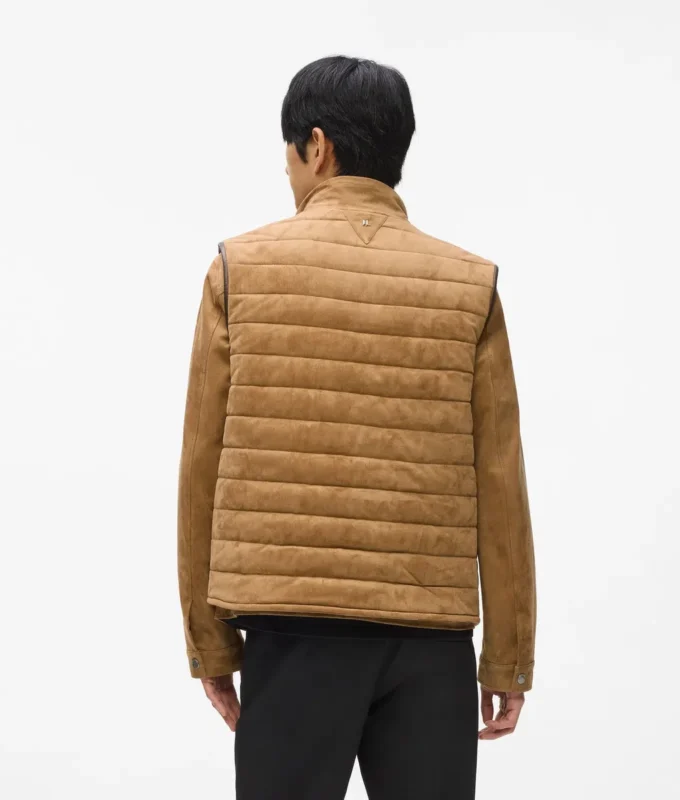 Vattert vest i imitert semsket skinn