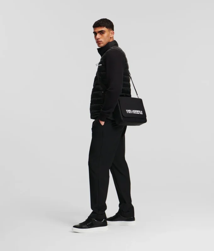 VATTET VEST