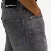 Vintagevaskede, avsmalnende jeans