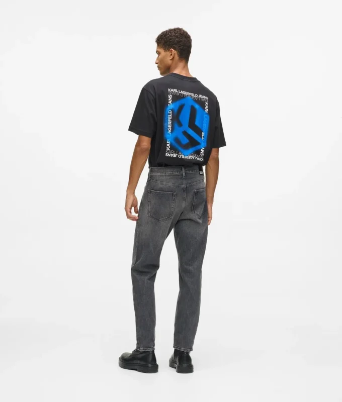 Vintagevaskede, avsmalnende jeans
